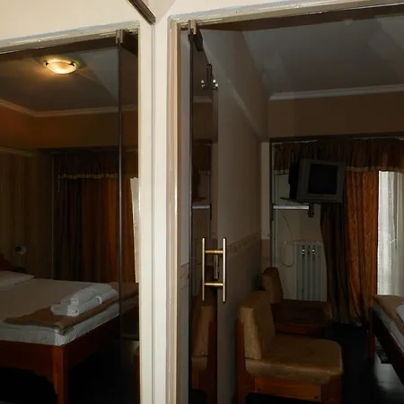 Hotel Backa 3*