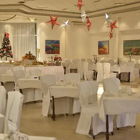Hotel Backa 3*